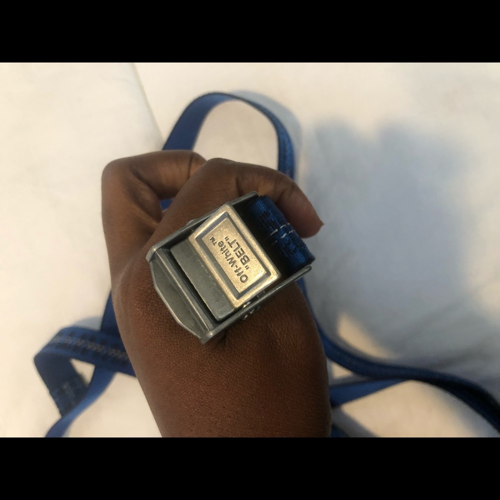 Off-white belt